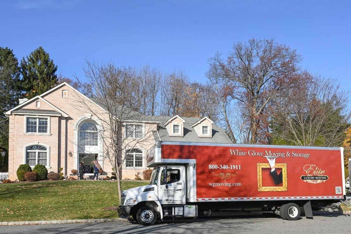 White Glove Moving & Storage - 235 W 1st St, Bayonne, NJ 07002