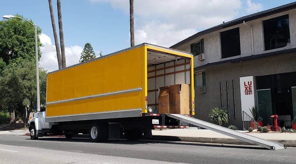 DoStar Moving - 810 Garland Ave, Los Angeles, CA 90017