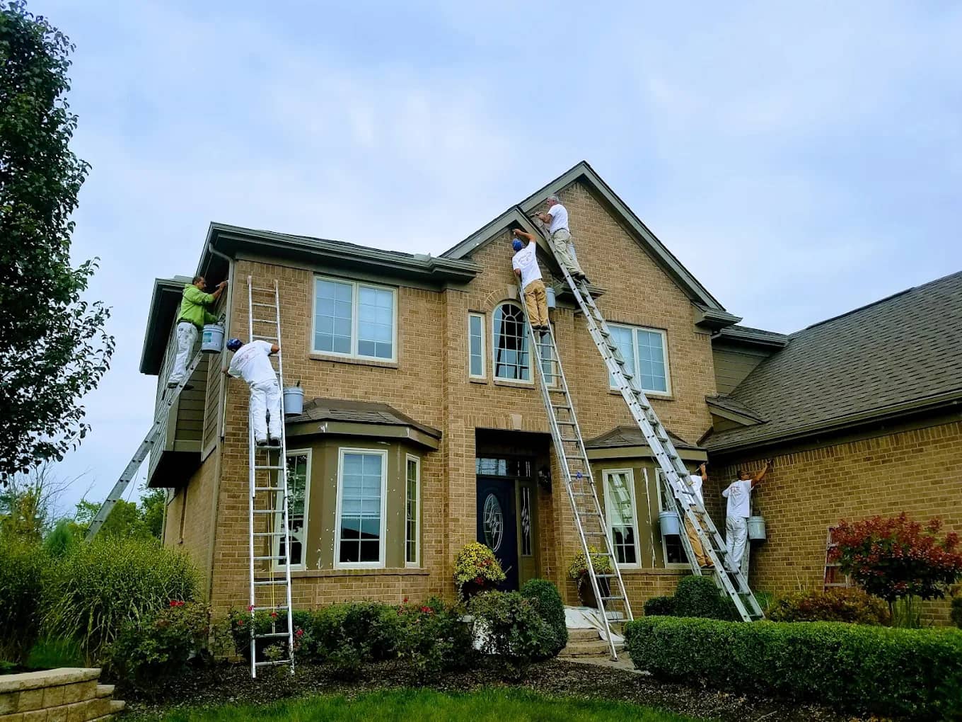 Four Season Painting - 2279 Pawnee Dr, Wixom, MI 48393