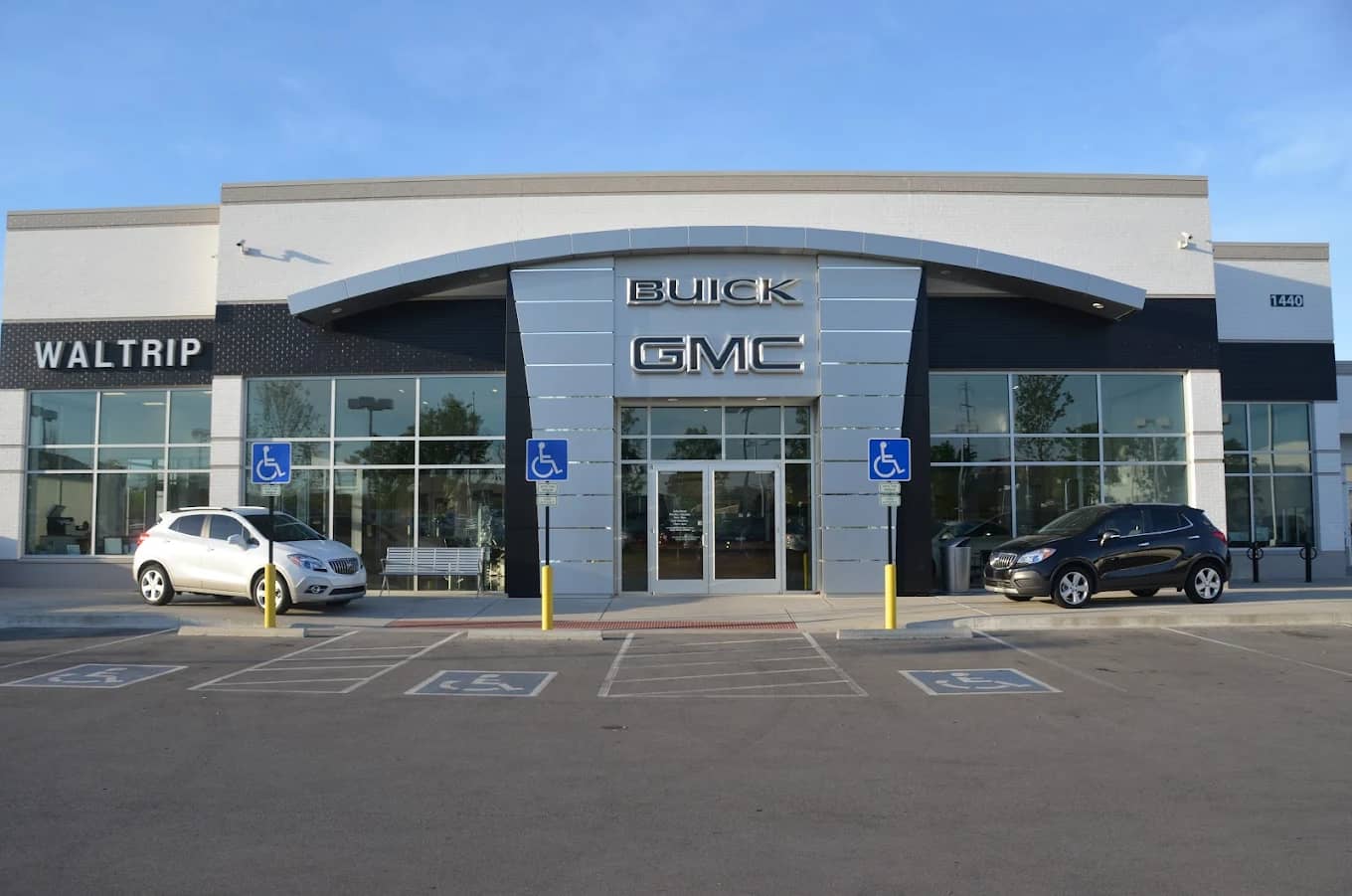 Darrell Waltrip Buick GMC - 1440 Murfreesboro Rd, Franklin, TN 37067