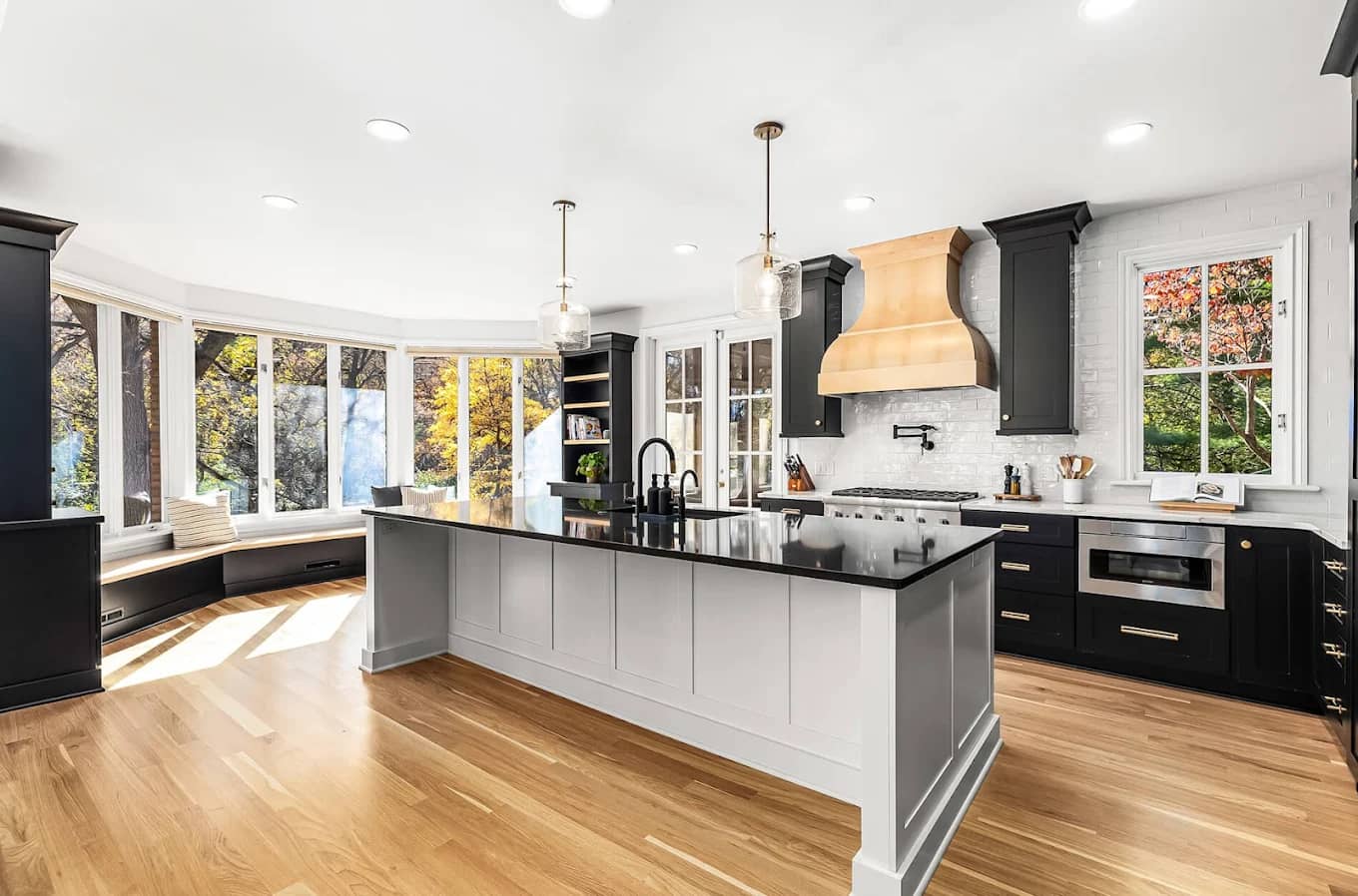 D&V Home Design Center - 2095 Jericho Tpke, East Northport, NY 11731