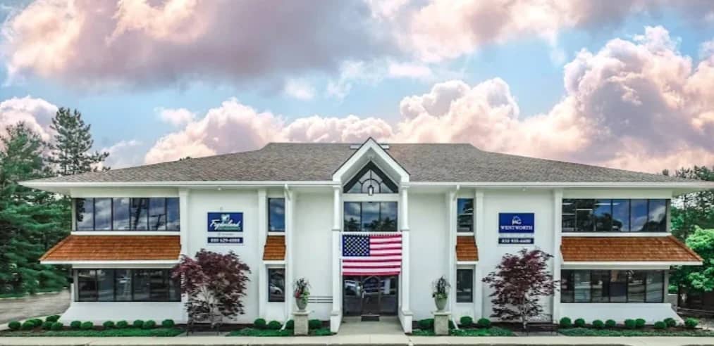 Wentworth Real Estate Group - 2325 W Shiawassee Ave #204, Fenton, MI 48430