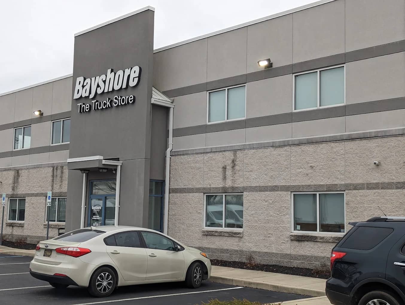 Bayshore Truck Center - 2217 N Dupont Hwy, New Castle, DE 19720